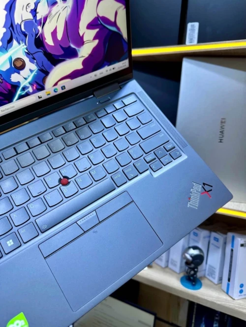 THINKPAD X1 YOGA GEN 7 X360 TACTILE/INTEL I5-1245U /RAM 32GO DDR5 / DISK 512GB SSD NVEM  /14.1 pouce  FHD+  X360 TACTILE