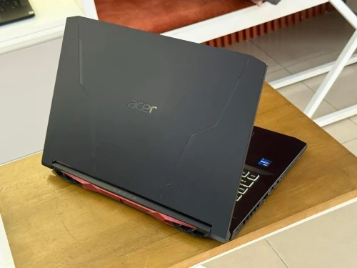 ACER NITRO 5  GAMING/intel I5 -11400H/ram 32Bgb ddr4/disk 512 gb ssd nvum/nvidia RTX 3070/17.3  pouce 144HZ