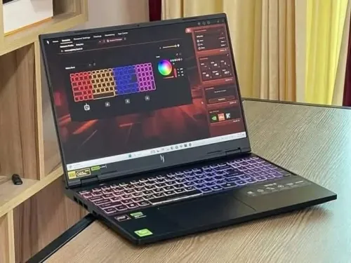 ACER NITRO SHADOW 16 2025-/RYZEN 7-7435H GHZ/RAM 16GB DDR5/512GB SSD/NVIDIA RTX 4060 8GB/ECRAN 16P