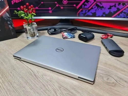 DELL XPS 9310 EVO intel I7-1195G7 EVO PRO 16GB  DDR4 512GB ssd 13.3  pouce IPS