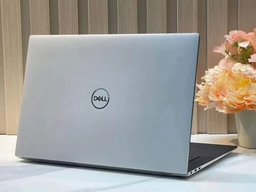DELL XPS 17 9730 2025/I9-13900H/RAM 32GB/1TB SSD/NVIDIA RTX 4070 8GB/ECRAN 17 4K OLED TACTILE 