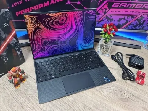 DELL XPS 9310 EVO intel I7-1195G7 EVO PRO 16GB  DDR4 512GB ssd 13.3  pouce IPS