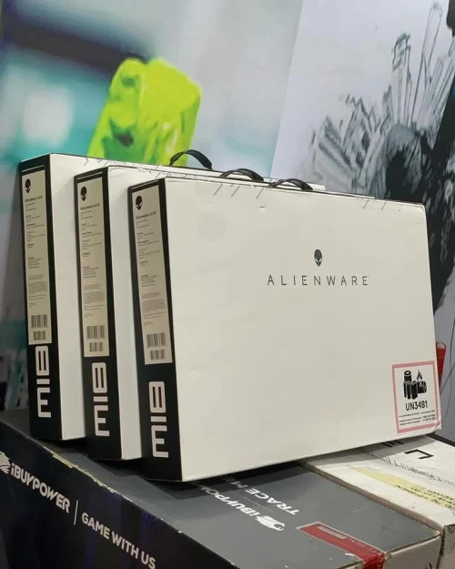 ALIENWARE M18 R2/I9-14900HX 5.8GHZ/RTX 4080 12GB/RAM 32GB/1TB SSD/ECARN 18 2.5K 165HZ