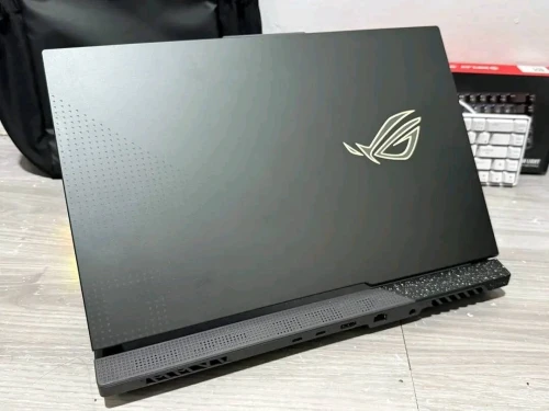 ASUS ROG STRIX G17/RYZEN 7-5800H/16GB DDR4/512GB SSD/RTX 3070 8GB/17.3 POUCE IPS  2.5k 165 HZ