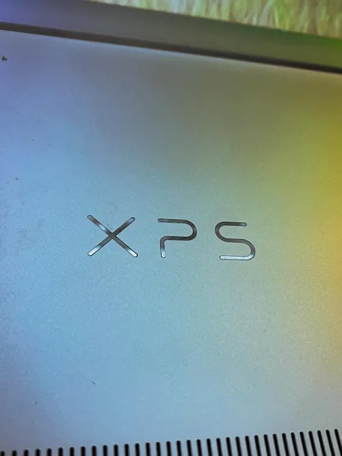 DELL XPS 15 9520 /intel I7-12700H 5GHZ /16gb ddr5/disk 512gb ssd/nvidia RTX 3050TI 4GB /15.6  