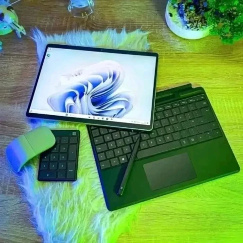 MICROSOFT SURFACE PRO 12 PLATINUM  5G/napdragon X ELITE 08CORE /RAM 16GB DDR5  6400MHZ/DISK 512GB  SSD NVEM /ECRAN 13.4 pouce 3k 120hz TACTILE  Oled