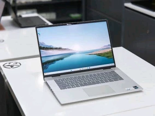  DELL INSPIRON 16 7630 / INTEL I7-1360P 5.2GHZ /RAM 16GB DDR5 / 512GB SSD/16pouce 2.5k x360 tactile