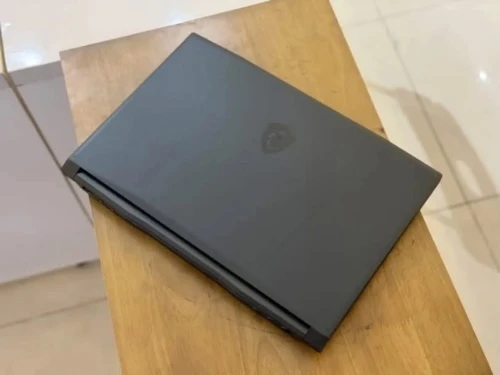 MSI KATNA 15HX  RTX 5060 2025/I7-14650HX 5GHZ/RAM 32GB/1TB SSD/NVIDIA RTX 5060 8GB/ECRAN 2.5K 165HZ