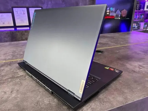LENOVO LEGION 5 17ACH6H 2022 RYZEN 7-5800H 16gb ddr4 1000gb ssd RTX 3070 17.3 pouce ips  144HZ