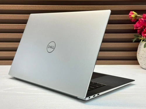 XPS 9530 i9/CORE I9-13900H/RAM 64 GO DDR5/DISK 2TERA SSD/NIVIDIA RTX 4070 08GB/15.6 OLED 4K Tactile 
