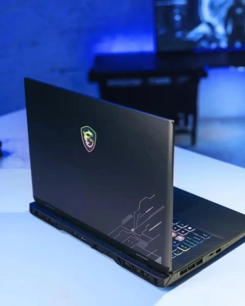MSI CROSSHAIR 16 HX AI  2026/ULTRA 7-255HX /RAM 16GB DDR5/512GB SSD/NVIDIA RTX 5070 8GB/ECRAN 16 2.5K 240HZ
