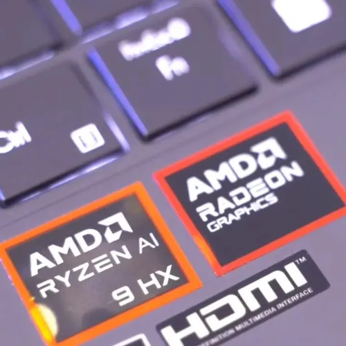 ASUS ZENBOOK S16/Ryzen AI 9 HX 370/ RAM 32GB LPDDR5x/DISK1TSSD/carte graphiqu AMD RADEON 890M/16" 3k