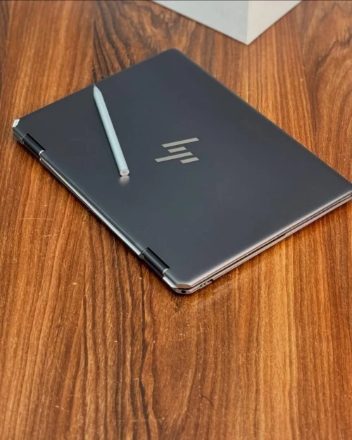 HP SPECTRE 14 X360 /INTEL CORE i5-1235U/16GB DDR4 4267MHZ/DISK 512 NVEM/14 POUCE FHD X360 TACTILE