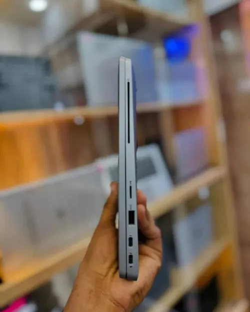 DELL LATITUDE 7330/I7 -1265U 5ghz/16GB DDR5/512 ssd/iris xe graphique4gb/14.1 pouce FHD+ X360TACTILE