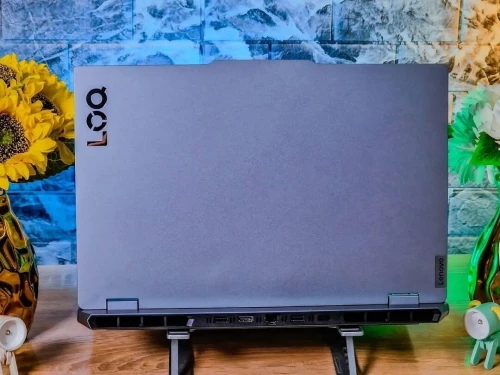 Lenovo LOQ 15AHP9/RYZEN 7-8645HS/16 Go DDR5/1024 gb  ssd/ NVIDIA RTX 4060  08 GB/15,6 IPS FHD 144HZ