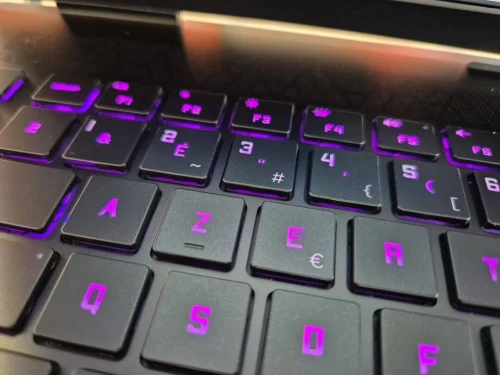 HP OMEN GAMING 17/ I9-13900HX 5.4 GHZ /32GB DDR5/ 5TB SSD NVME / RTX 4090 16GB/17.3POUCE 2.5K 240HZ