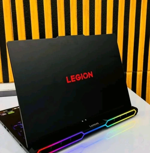 LENOVO LEGION 7 PRO 2025/ULTRA 9-275HX/RAM 32GB/DISK 1TB/NVIDIA RTX 5080 16GB/ECRAN 16 OLED 2K 240HZ