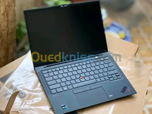 LENOVO THINKPAD X1 CARBONE GEN 10 2023 INTEL I7-1260P EVO 16GB DDR5 512GB ssd 14 IPS FUH+