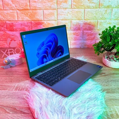 DELL LATITUDE 3330/ INTEL I5 -1155G7/08 gb ddr4 4267 mhz/DISK 256 GB SSD/14.1 pouce FHD 