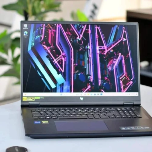 ACER PREDATOR HELIOS18/I7-13700HX/16 GB DDR5 5600MHZ/1024GB SSD/RTX4070 08GB/ 18 POUCE 2.5K 165HZ   