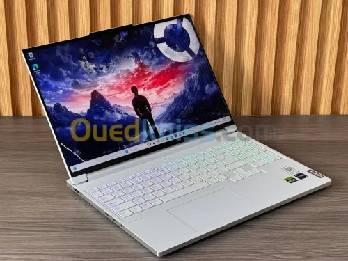 LENOVO LEGION 7 16IRX9H/I9-14900HX/16GB DDR5/ 1TB SSD/RTX 4060 8GB/16.1 pouce 3,2K  165HZ
