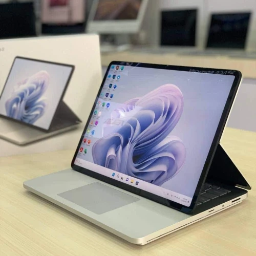 MICROSOFT SURFACE LAPTOP STUDIO 2 2024 /I7-13700H 5GHZ/RAM 16GB/512GB SSD/RTX 4050 6GB TACTILE