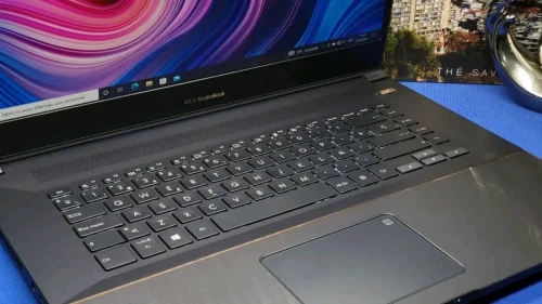 ASUS  ProArt Studiobook 17 /intel I7 -9750H  4.9ghz  /RAM 32GB  DDR4   3200MHZ  /DISK 512GB ssd nvum /carte graphique NVIDIA  QUADRO T1000  4GB /Display: 17-inch, FHD+  16:10