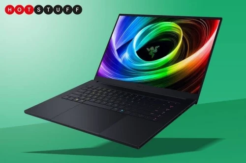 RAZER BLADE 16 2025/RYZEN 9 AI 365/RTX 5080 16GB/RAM 64GB/2TB SSD/ECARN 16 OLED 240HZ