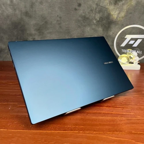 SAMSUNG GALAXY BOOK 4/ I5-1335U/ram 08GB DDR5/DISK 512GB SSD/15,6 POUCE FHD