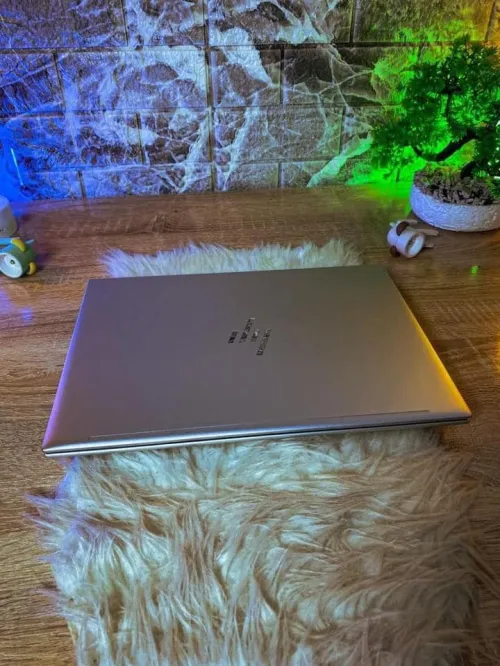 HP ELITEBOOK 840 G9 /CORE I5 -1240P /RAM 16 DDR5/ 256GB NVME /14 POUCE FHD TACTILE/INTEL IRIS XE