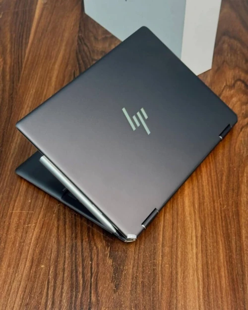 HP SPECTRE 14 X360 /INTEL CORE i5-1235U/16GB DDR4 4267MHZ/DISK 512 NVEM/14 POUCE FHD X360 TACTILE
