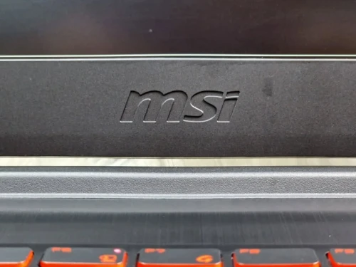  MSI KATANA GF63/INTEL I5-12450H/16GB DDR4/512GB SSD/NVIDIA GEFORCE RTX 4050 6GB/15.6  FUHD 144HZ