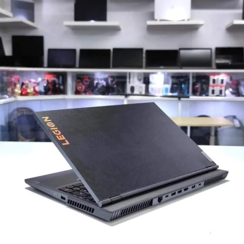 LENOVO LEGION 5/I7-11800H 4.9GHZ/RAM 16GB/512GB SSD/RTX 3070 8GB/ECRAN 15.6 165HZ