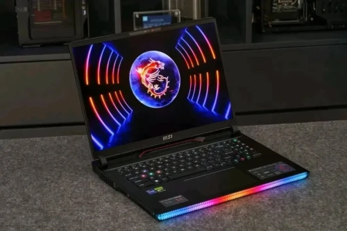MSI RAIDER GE78 17HX/I9-13950HX/RAM 64GO DDR5/2TB SSD/RTX 4080 12GB /17 POUCE 2.5K 240HZ
