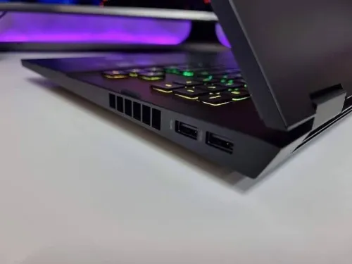HP OMEN GAMING 17/ I9-13900HX 5.4 GHZ /32GB DDR5/ 5TB SSD NVME / RTX 4090 16GB/17.3POUCE 2.5K 240HZ