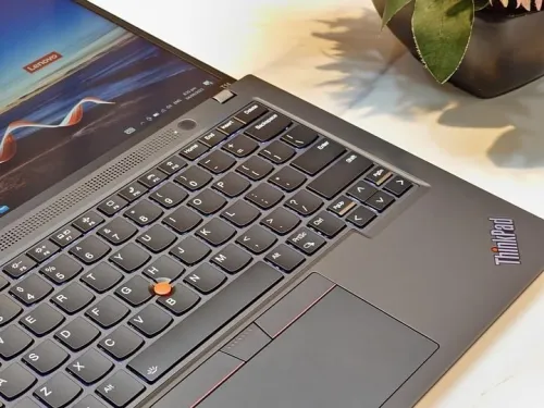 LENOVO THINKPAD T14S GEN 3 /RYZEN 7 PRO 6650U/ 16GB DDR5 6400MHZ/ 512 gb ssd 14 pouce ips FUH+