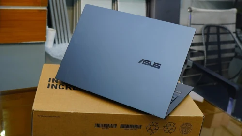 ASUS ZENBOOK 14 OLED/ULTRA 5 135H/RAM 8GB DDR5/512GB SSD/ECRAN 14 3K OLED TACTILE 