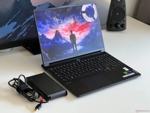 LENOVO LEGION 7/I9-14900HX/32GB DDR5/1024GB SSD/RTX 4070/ECRAN 16 2.5K 240HZ
