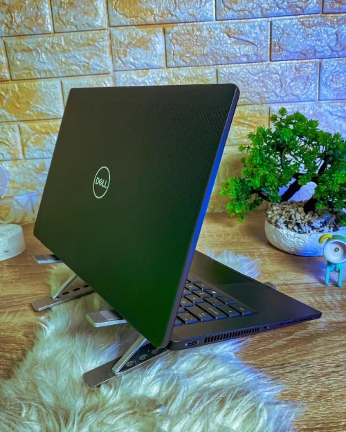 DELL LATITUDE 7430 Pro Professionnel 2023 Carbone intel I7 -1265U 16gb ddr4 512gb ssd 14 pouce fulhd