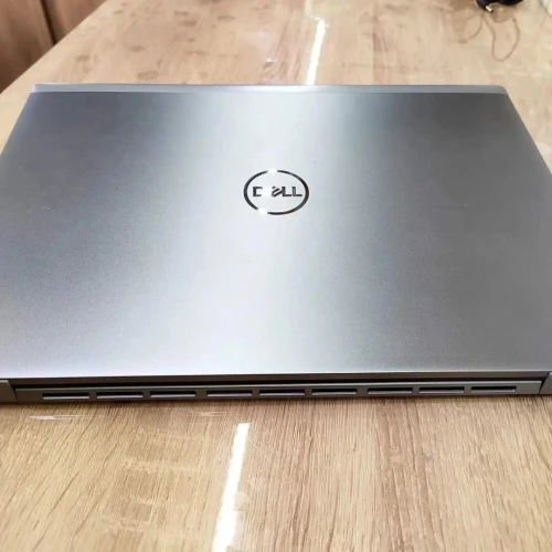 DELL LATITUDE 16 7640/intel i5 -1345U VPRO/ ram 32GB DDR5/disk 512 gb ssd/16.1 pouce FUHD+