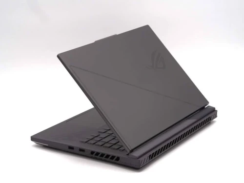 ASUS ROG STRIX G16/I9-13980HX 5.5GHZ/RAM 16GB DDR5/1TB SSD/RTX 4060 8GB/16POUCE 2.5K 240HZ