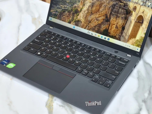 LENOVO THINKPAD  T14 GEN 4/intel I5 -1345U/RAM  16GB  DDR 5/DISK 256 GB  SSD/ 14 pouce FUH IPS