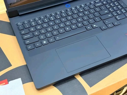 LENOVO LEGION PRO 5 GEN 10 2025 RYZEN 9-8945HX 32GO DDR5 1TB SSD RTX 5070 8GB 16.1POUCE 2.5K 240HZ