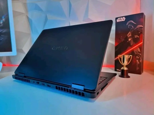 HP OMEN 16 2025 /I9-14900HX 5.8GHZ/RAM 16GB DDR5/1TB SSD/RTX 5070 8GB 16 POUCE 2.5K 240HZ