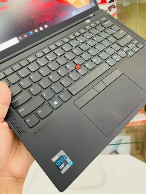 LENOVO THINKPAD X1 CARBONE GEN 9 /I7-1165G7 EVO VPRO /RAM 32GB/DISK 1TB SSD /ECRAN 14 4K IPS  