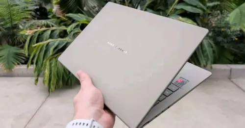 ASUS  ZENBOOK A14 OLED/SNAPDRAGON X12/RAM 16GB  DDR5/DISK 512GB SSD/14 POUCE 3K  OLED 60hz