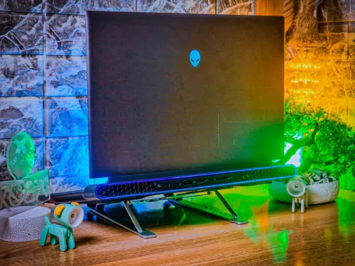 ALIENWARE M16 R1 intel I7-13700HX 16gb ddr5 512gb ssd RTX 4070 16  pouce 2k  165HZ