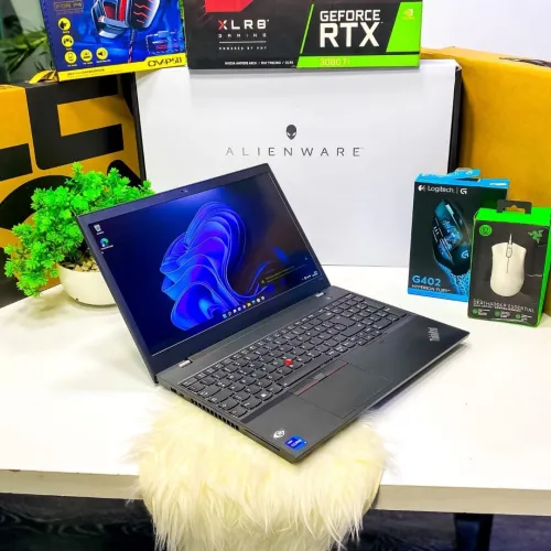 LENOVO THINKPAD P15V GEN 3/Ryzen 7 PRO 6850H/16 GB  DDR5/DISK 1024 GB  SSD/RTX A2000 4GB/ 15.6 pouce IPS  4K