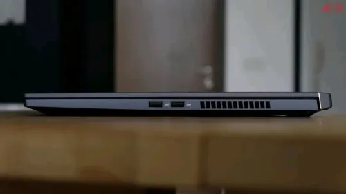ASUS  ProArt Studiobook 17 / intel I7 -9750H /RAM 64GB  DDR4   3200MHZ /DISK 1024GB ssd nvum /carte graphique  NVIDIA  QUADRO RTX 3000 6GB UP 24GB /Display: 17-inch, FHD+  16:10