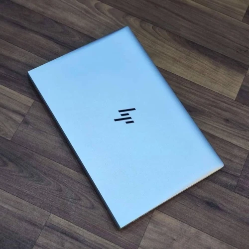 HP ELITEBOOK 830 G8/I7-1165G7 /ram16 GB DDR4/ DISK 256 GB SSD/14.1POUCE FHD/ INTEL IRIS XE GRAPHIQUE